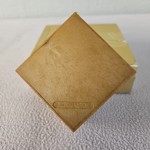 Hallmark Tree-Trimmer Christmas Eve Surprise Ornament Santa Rustic VTG 1979 MCM - Picture 8 of 12